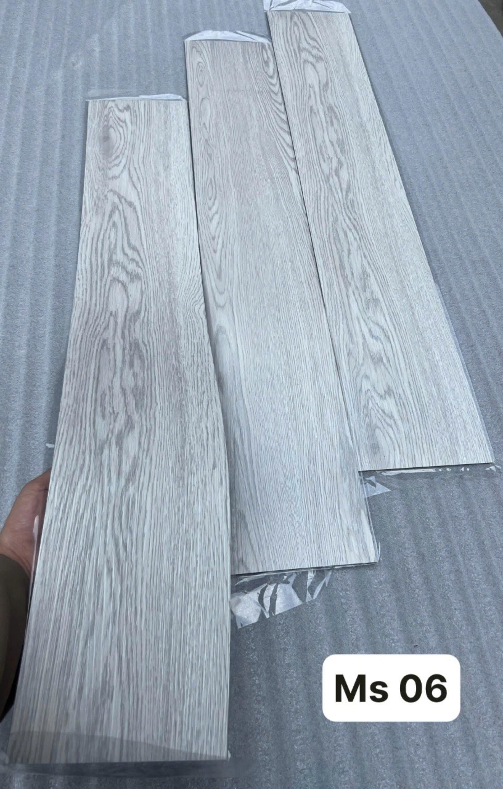 Sàn Nhựa Giả Gỗ Keo Sẵn NC-06