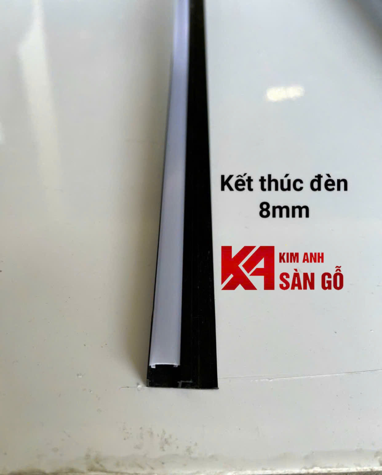 Nẹp Nhôm Kết Thúc Có Đèn Led Tấm Than Tre
