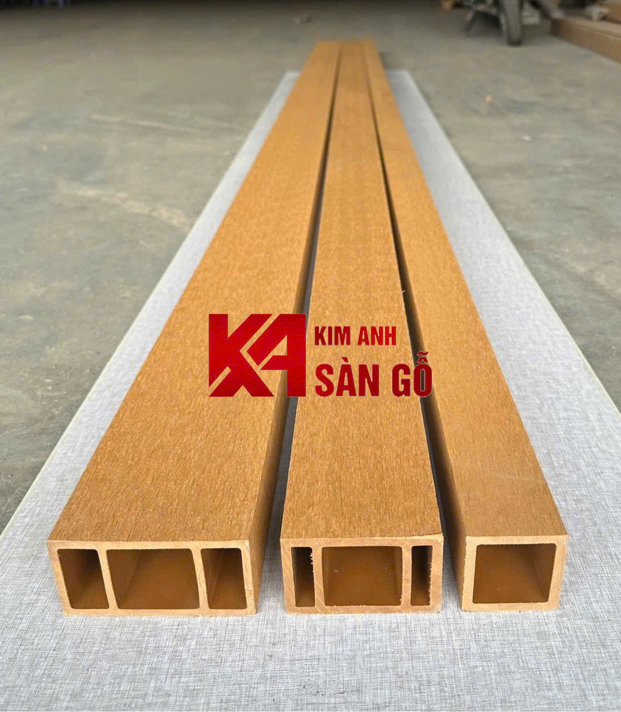 Thanh Lam Trụ Gỗ Nhựa Ngoài Trời 50*100mm