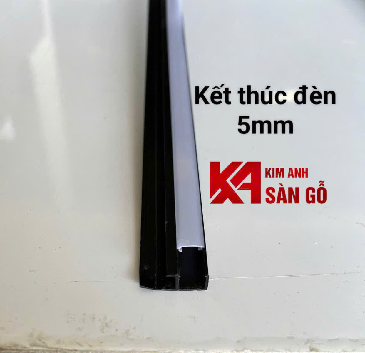 Nẹp Nhôm Kết Thúc Có Đèn Led Tấm Than Tre