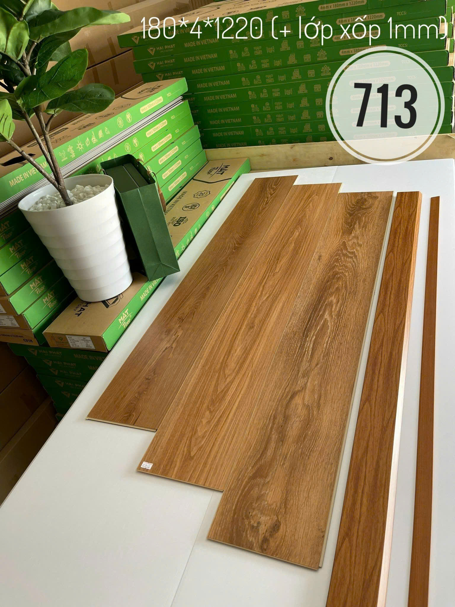 Sàn Nhựa Hèm Khóa Giả Gỗ SPC 4MM MAT Floor-713